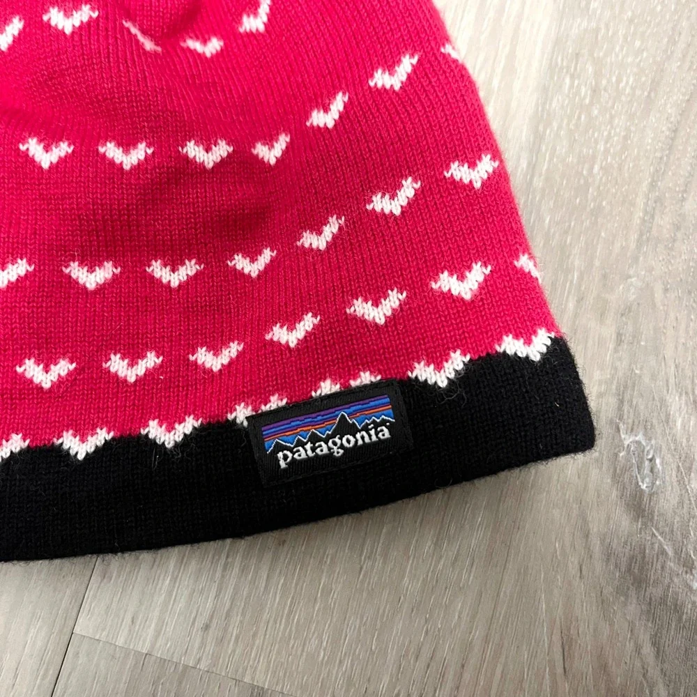 Patagonia Pink Merino Wool Blend Fair Isle Knit Beanie Hat‎ in Kids Size Large